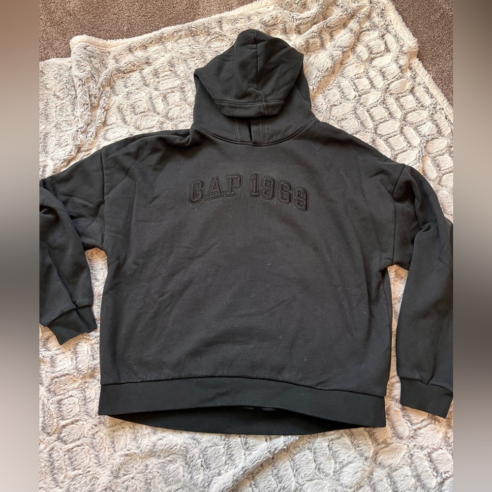 GAP hoodie